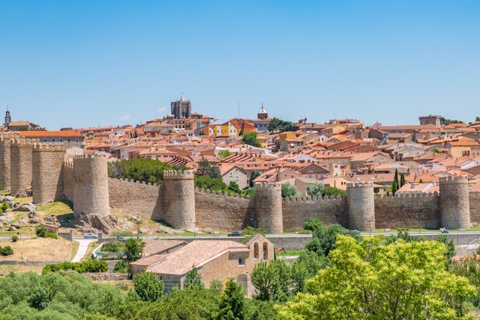 Ávila SUBSTITUTE