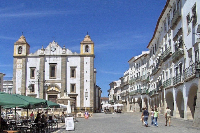 Évora_Giraldo-2