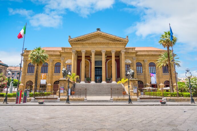 Immerse yourself in cultural life at Teatro Massimo