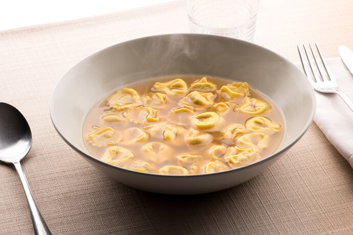 Tortellini in Brodo, Modena - comida