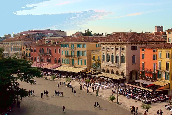 The lively and romantic city of Verona, in Italy