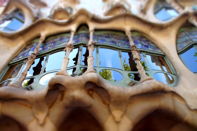 4. Casa Batlló