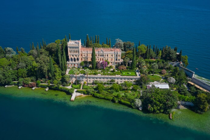 5 - Feel the history in Isola del Garda