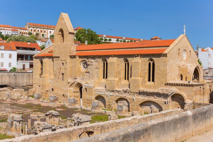 6 - Santa Clara Monasteries