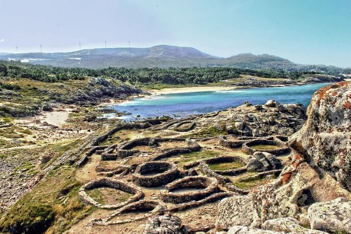 8 - Castro de Baroña, Monte Pindo e Torre de Hercules