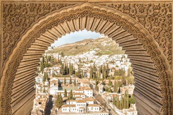 Immerse in the unique history of Alhambra