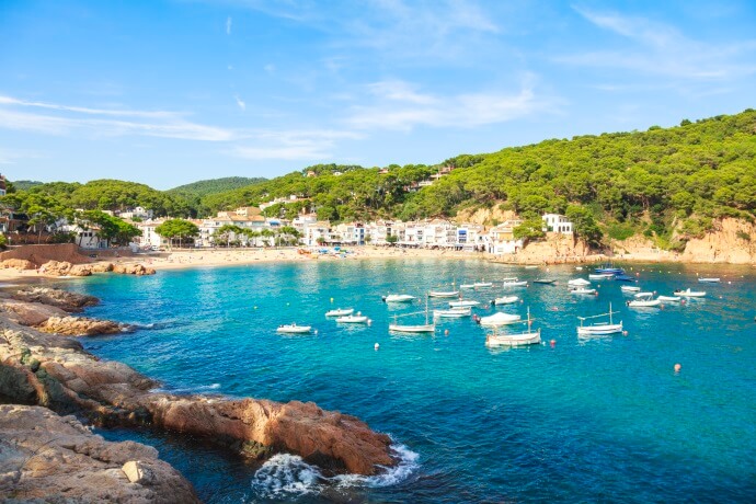 Spain has over 8,000 kilometers of coastline