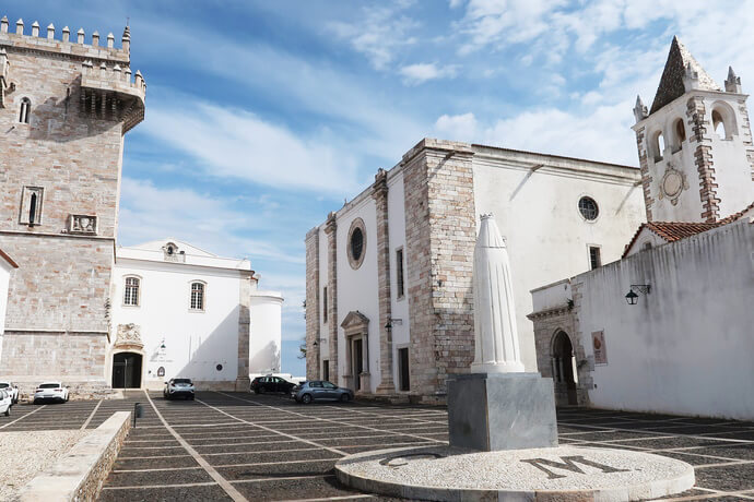 Estremoz white treasure the marble