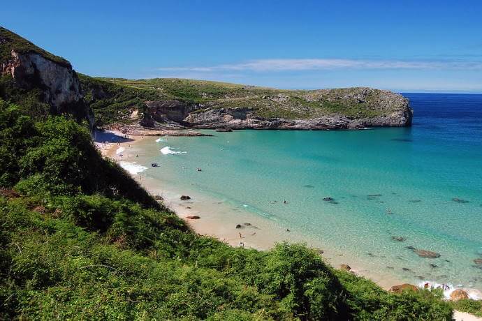 Antilles / Cué Beach in Llanes – Costa Verde