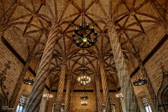 Ceiling of the La Lonja de la Seda