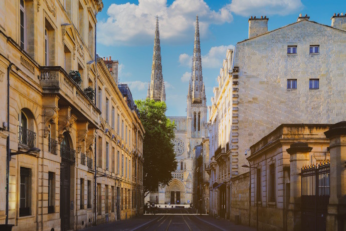 Bordeaux Uncorked, A Journey Through the Wine Capital