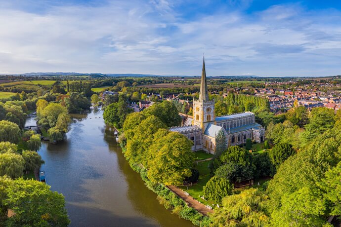 The Church of the Holy Trinity by the River Avon in Stratford-upon-Avon.