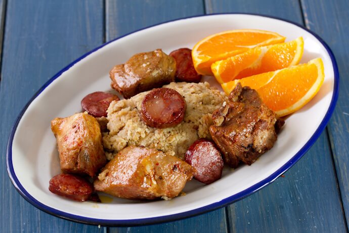 Migas à Alentejana - a traditional Portuguese dish with chorizo