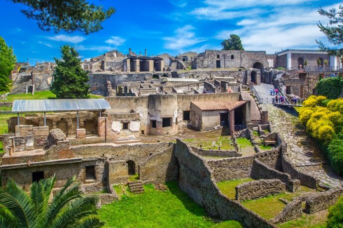 Detour to Pompeii