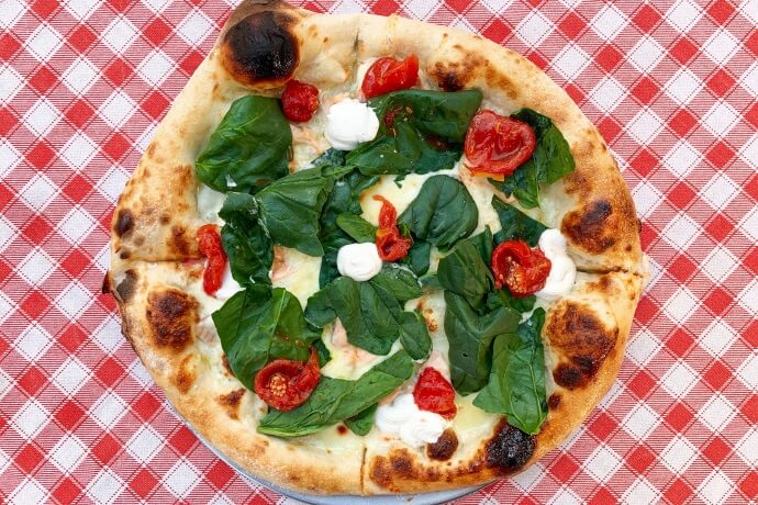 Learn how to cook Neapolitan Pizza