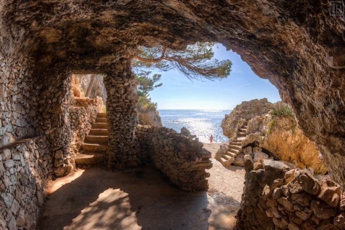 Scenic Trails in Cap dAntibes