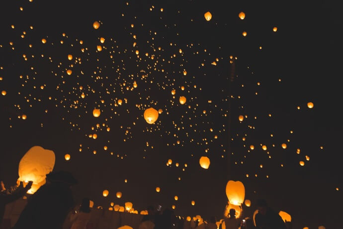 Paper balloons and sky lanterns of São João in Porto