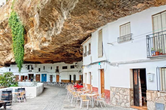 Setenil de las Bodegas