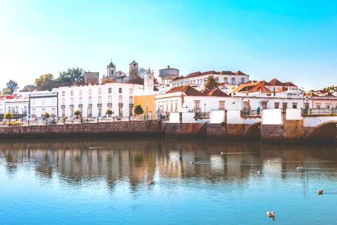 Tavira-1