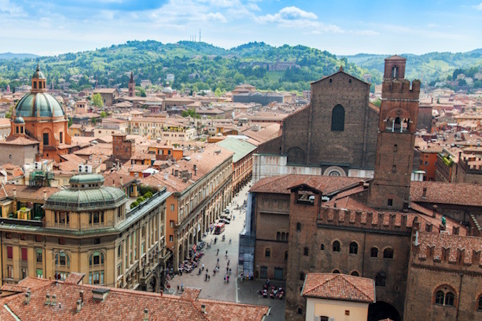 The lively atmosphere of Bologna