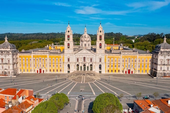 Portugal Royal Journey: From Hilltop Castles to Lavish Palaces